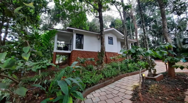 Вилла c 1 комнатой с балконом и с красивым видом из окна Willow Resorts Wayanad