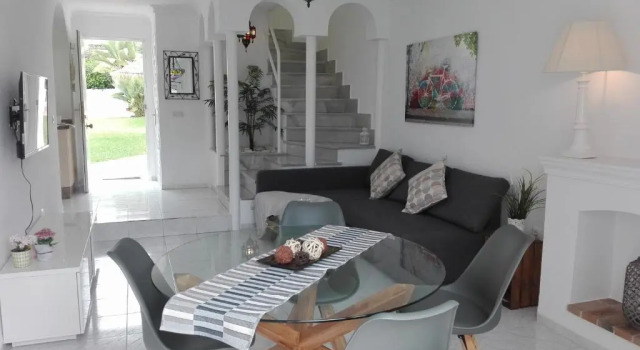 Апартаменты Residencial los Pinos 3