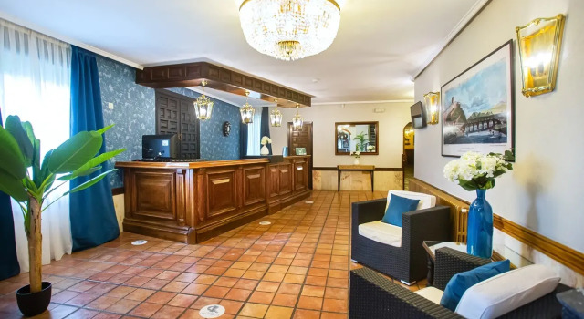 Hotel Conde Rodrigo II by eme hoteles, Забронировать Отель Отели Сьюдад-Родриго 4 звезды, рядом с Музей ночных горшков в Сьюдад-Родриго, 4*