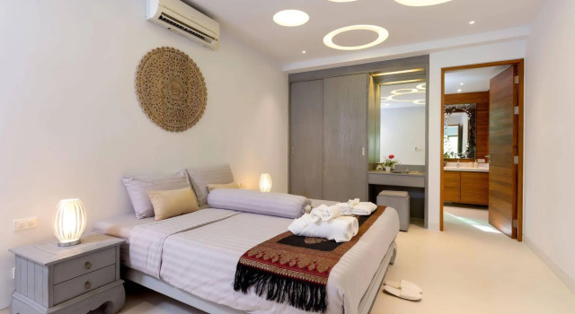 Karon Beach Pool Villa