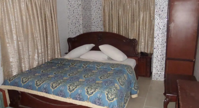 Cynergy Suites Festac Town, Rezervovat Hotel Hotely v Badagry s parkováním, Parkování
