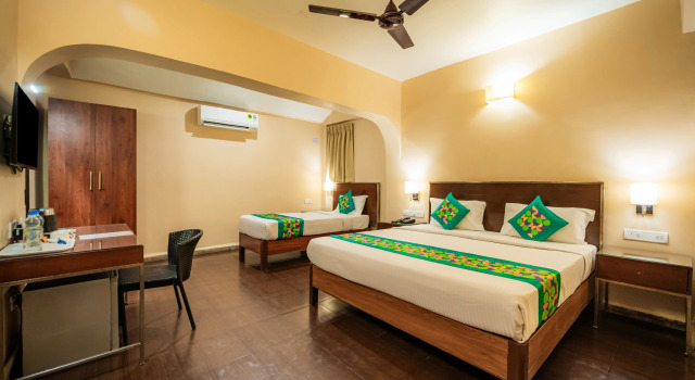 Номер Deluxe Treebo Sunshine Beach Resort with Swimming Pool