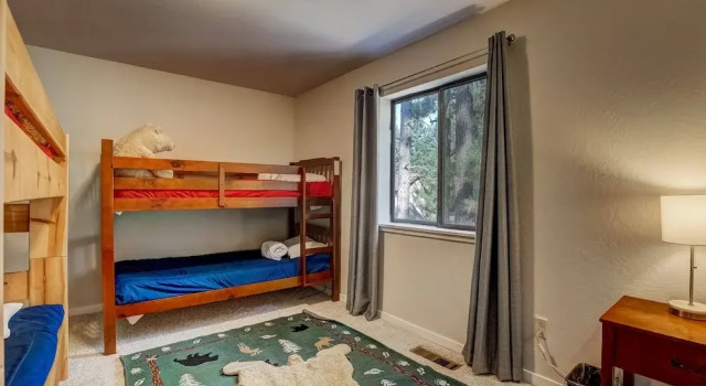 Paloma Place  Hot Tub | Game Room | Pool Table
