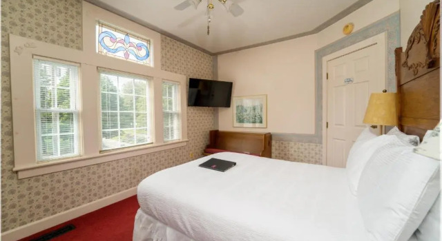 Двухместный номер Standard Yelton Manor Bed and Breakfast