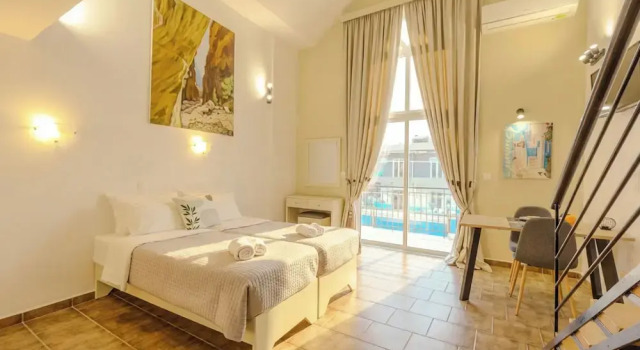 Номер Standard Дуплекс с балконом Ilios Mare Hotel