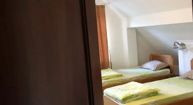 Номер Standard Pensiunea Brândușa