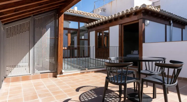 Апартаменты Limehome Granada Calle Mirasol