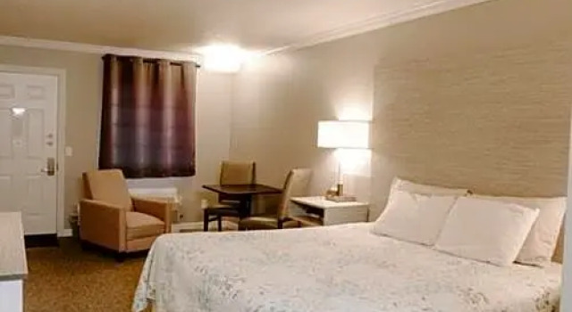 Номер Standard Berlin Village Inn