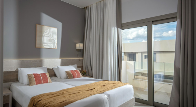 Люкс Deluxe Saint George Gournes Bay "by Checkin" Adults Only