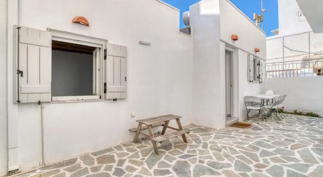 Коттедж Family House Close to the sea