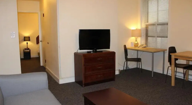 Washington Plaza Apartments