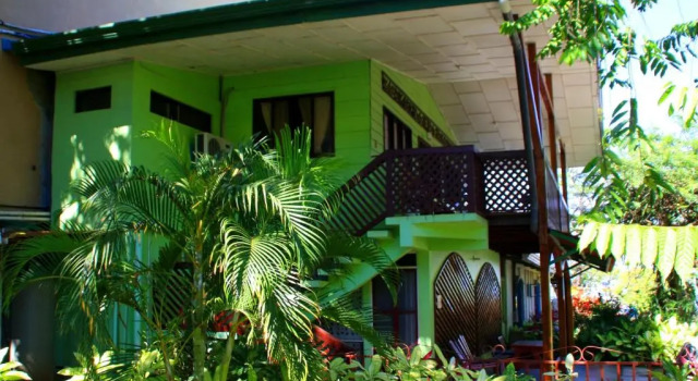 Двухместный номер Standard с балконом и с красивым видом из окна Hotel Marielos Tamarindo