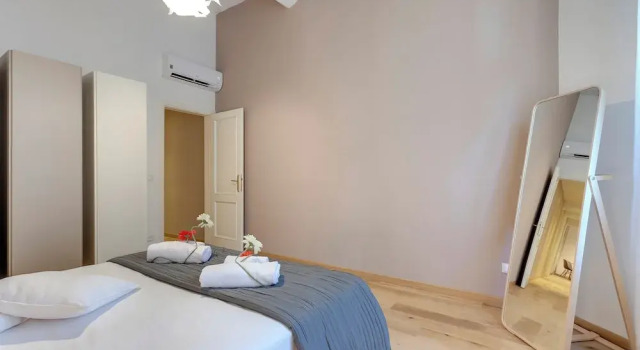 Mamo Florence - Borgo Apartment, Забронировать Апартаменты/квартира Апартаменты Флоренции, рядом с Дворец Ручеллаи, Апартаменты/квартира