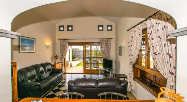 216 - Villa Helena by Villas Now Ltd
