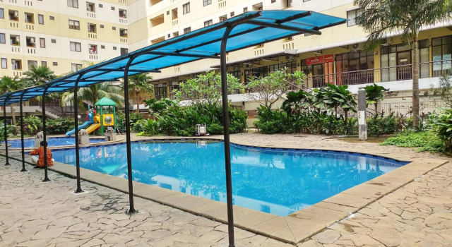 Homey and Comfy 2Br Apartment @ Kebagusan City by Travelio, Prenota Appartamento Hotel a Jakarta Province con piscina, Piscina