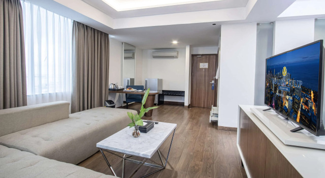 Двухместный люкс Business Golden Tulip Essential Makassar