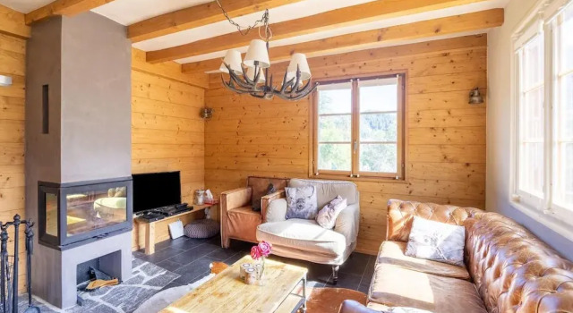 Коттедж с балконом Chalet in Fiesch Near Aletsch Glacier