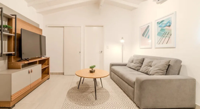 Апартаменты w Cozy Loft With Fantastic View in El Poblado