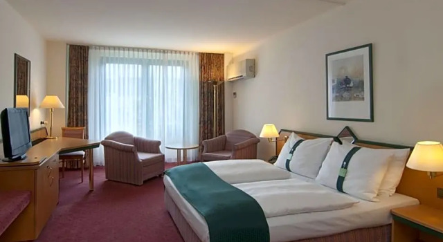 Номер Comfort FOUR Essen City Centre