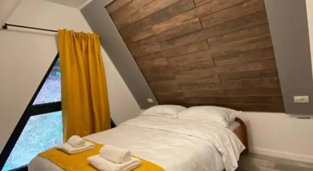Cabana Green Hill, Rezerwuj Hotel Hotele w Carpathians - Romania z parkingiem, Parking