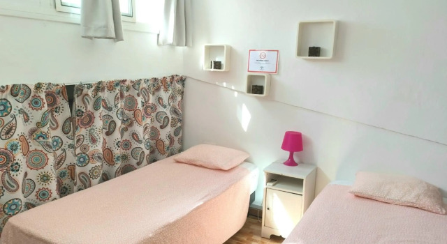 Casa Alegre Estepona, Забронировать Отель Отели Эстепона с парковкой, рядом с Палеонтологический музей, Парковка
