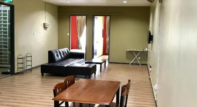 SS Homestay Borneo Housing SL4, Rezerwuj Hotel Hotele w Sarawak z parkingiem, Parking
