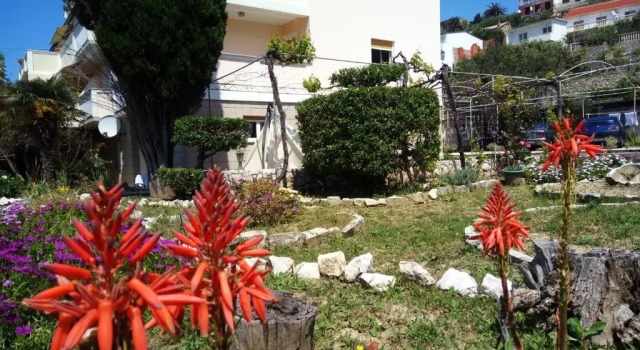 Apartments & Rooms Brna