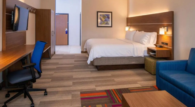 Двухместный номер Standard с балконом и с видом на горы Holiday Inn Express Hotel & Suites Gunnison by IHG