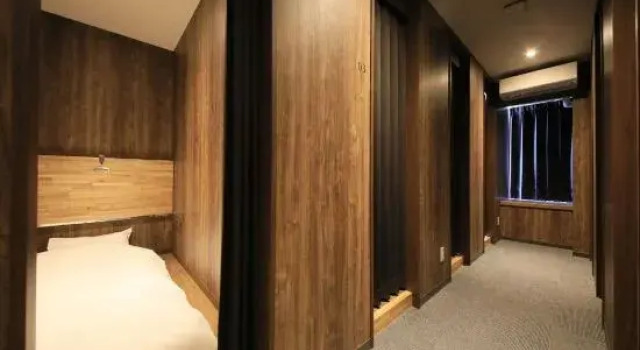 Капсула Economy Kokotel Hakodate