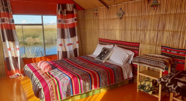 Uros Lupaka Lodge Hotel