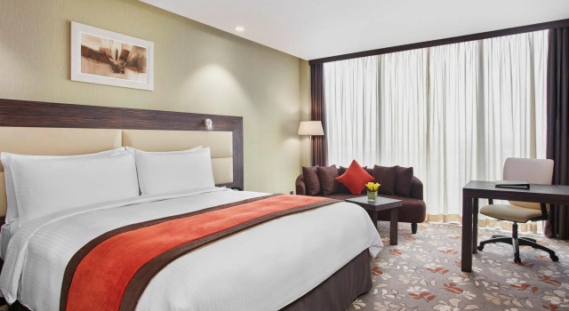 Двухместный номер Standard Crowne Plaza Kuwait Al Thuraya City by IHG