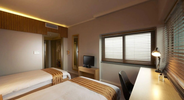Jeju Marina Hotel