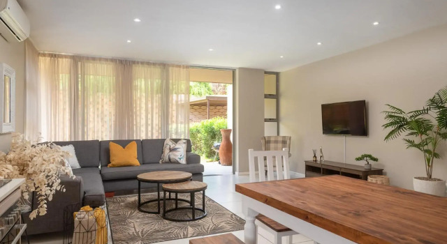 Zimbali Wedge Unit 42