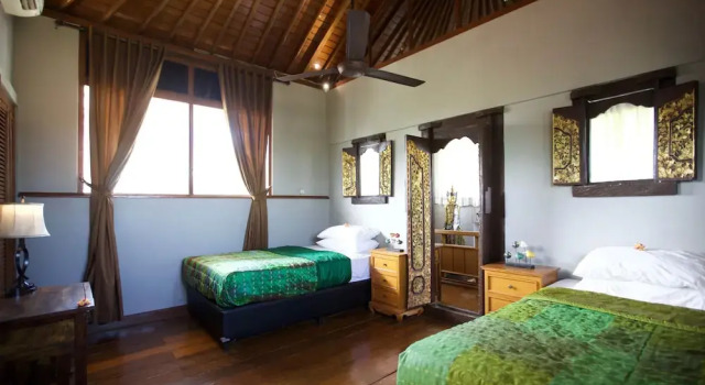 Bayshore Villa Sanur, Rezervovat Vila Chaty v Bali, Chalupa