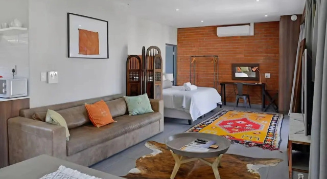 Stylish Penthouse Heart of the City by Ctha, Забронировать Апартаменты/квартира Кейптаун Cape Peninsula, рядом с Iziko Slave Lodge
