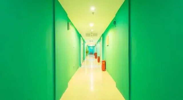 Yuebanwan Hotel Chongqing University Town Xijie Branch