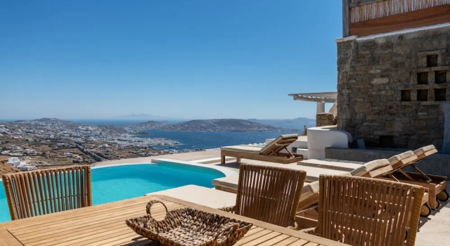Вилла с 2 комнатами с балконом и с видом на море Mykonos Divino