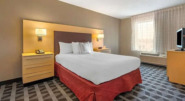 Четырёхместный люкс с 2 комнатами TownePlace Suites by Marriott Vincennes