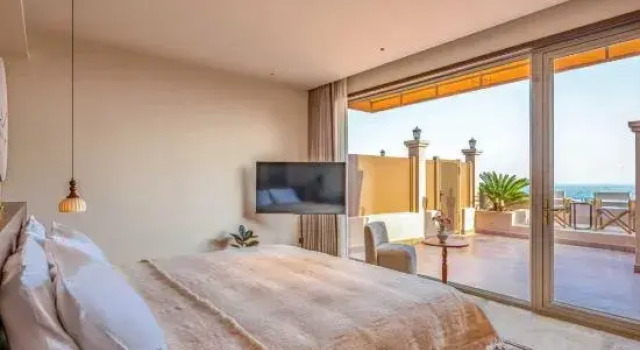 Wake in the Sea Homestay (Laoshan)