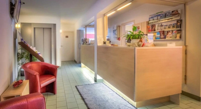 Hotel Infotel