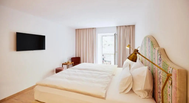 Номер Deluxe Boutiquehotel Zum Goldenen Hirschen