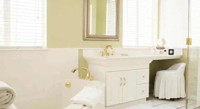 Люкс Deluxe 1801 First Luxury Inn