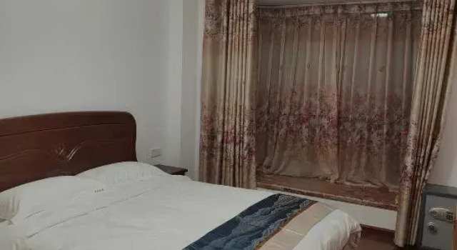 Люкс с 3 комнатами Tengchong Yuxuanju Homestay (Napaxishan Branch)