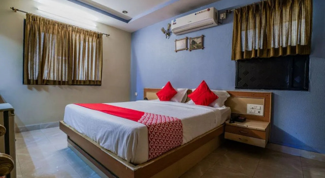 OYO 18396 Hotel Tara International
