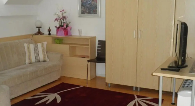 Апартаменты Comfort Apartments and Rooms Oliviers