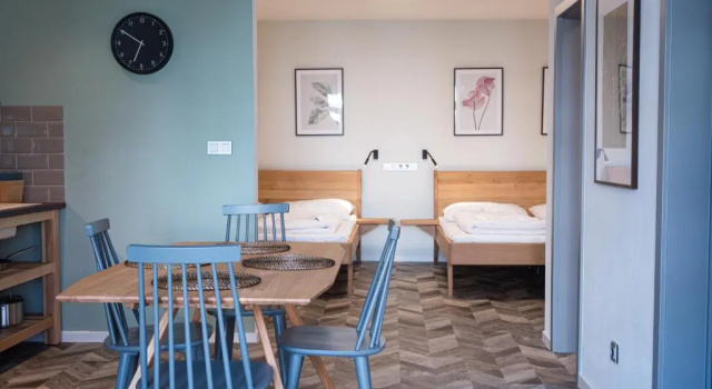 ART Hostel & Apartments