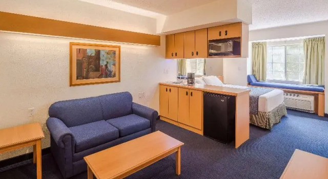 Номер Standard Microtel Inn & Suites by Wyndham Culiacán