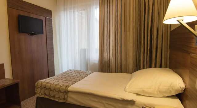 Одноместный номер Comfort с балконом Hotel Ostaniec