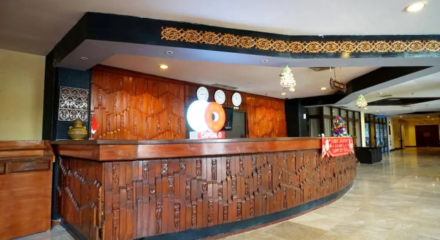 Capital O 1963 Hotel The New Benakutai, Book Hotel Hotels in Kalimantan with a Pool, Swimming Pool