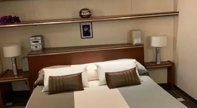 Véritable Suite d'Hotel!, Prenota Appartamento Appartamenti a Valchiusa, Appartamento